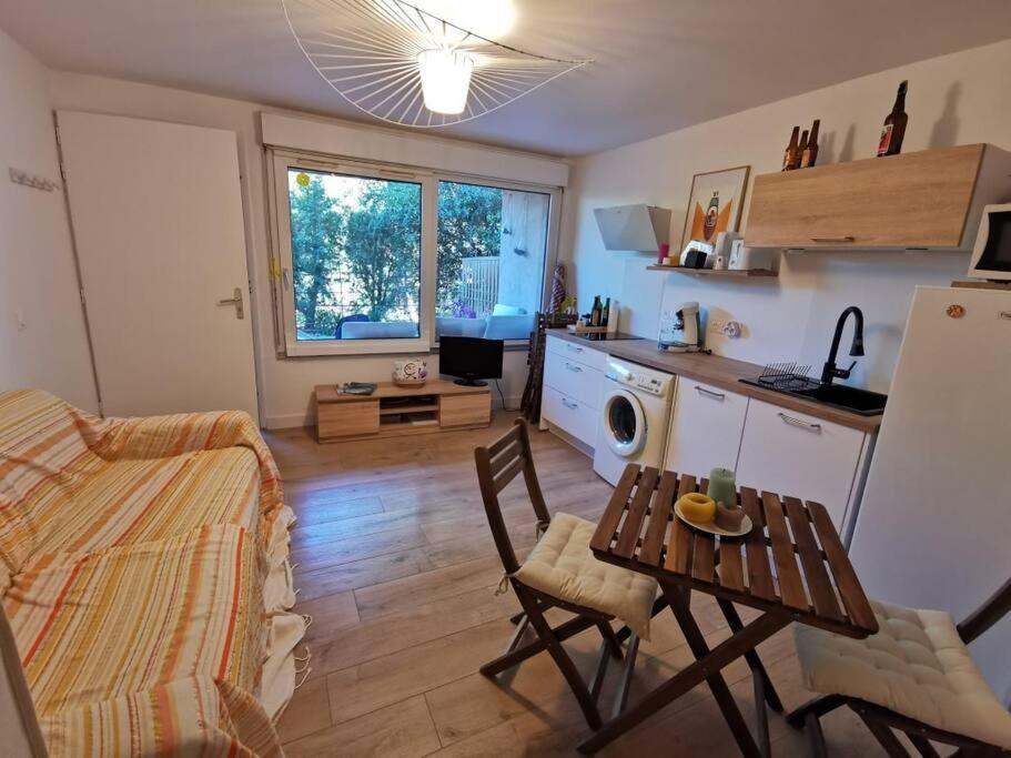 Neuf A 150m De La Apartment